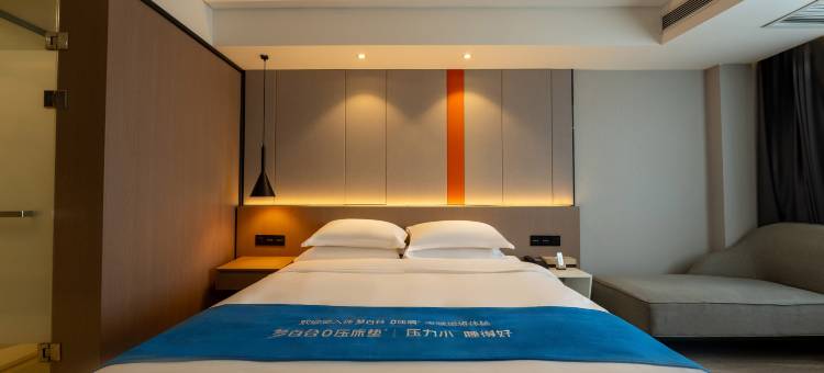 郑州M·露台酒店(博物院国贸360店)图片