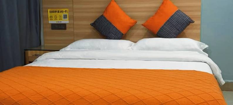 仁隆酒店(南宁南湖公园麻村地铁站店)图片