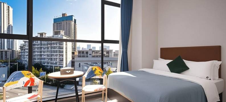 七彩蝶酒店图片