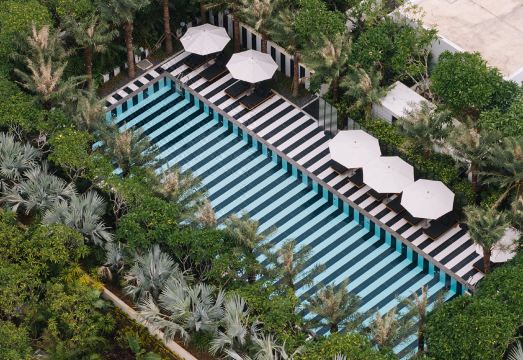 阿萨卡银滩x遇见仙人别墅酒店外景图