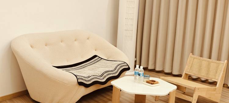 汕头熙上楼民宿(杏花吴记火锅店)图片