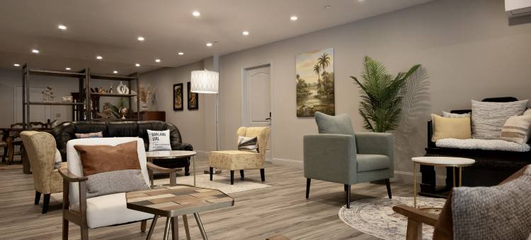 橡镇巢(Oaktown Roost)图片