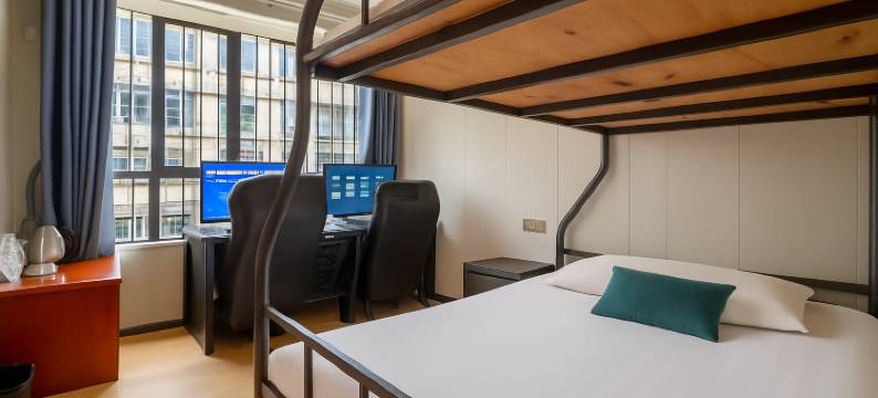 盛泰天缘电竞酒店(九江火车站店)图片