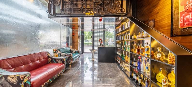 镇江滚石酒店图片