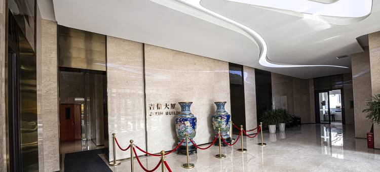 云境Aerie·180°江幕智居设计师美宿(珲春街财富广场店)图片