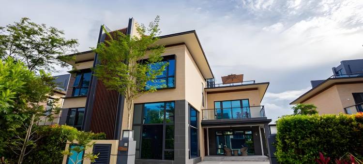 新山森林城市高尔夫别墅【中英文客服⭐聚会轰趴⭐近乐高乐园】(Forest City Golf Villa by Avery at Johor 【Home Party+Located in Golf Resort+Free Parking】)图片