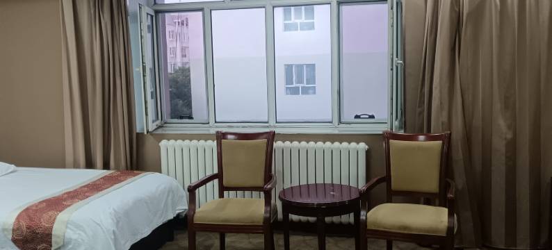 布尔津禄苑酒店图片