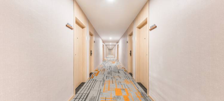 如家UP华驿智旅酒店(天津香江广场耀华中学店)图片