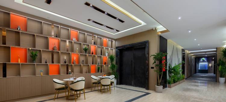 凯斯特酒店(街心花园店)图片