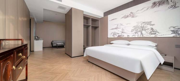 朗际酒店(红山公园店)图片