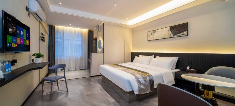 时光轻享酒店(益阳医学高等专科学校湖南城市学院店)图片