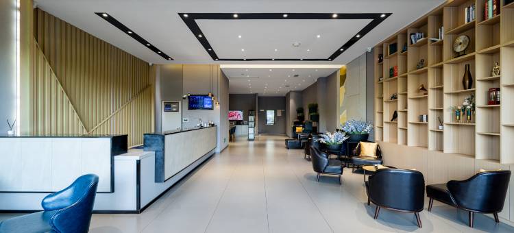 美娱·星峰电竞酒店(江阴万达广场店)图片