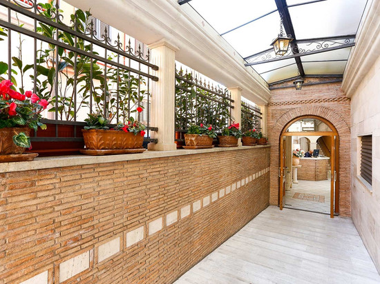 坦姆皮欧帕拉德酒店-新