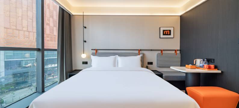 M未来酒店(广州番禺长隆南村万博地铁站店)图片