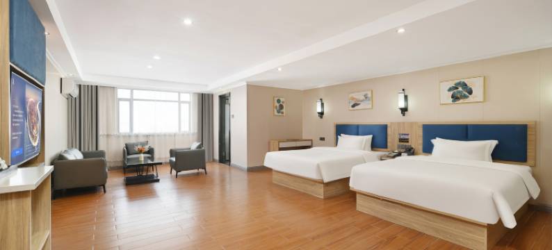 潮漫酒店·深圳坪山坑梓地铁站店图片