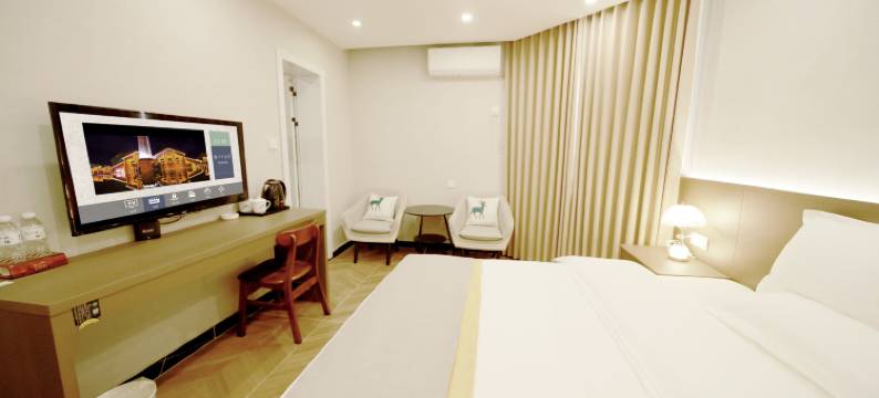 鑫川大酒店(景德镇陶溪川三宝店)图片