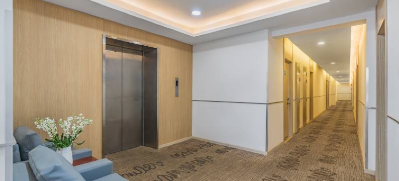 智碳酒店(昆明医科大学第一附属医院大观篆新市场店)图片