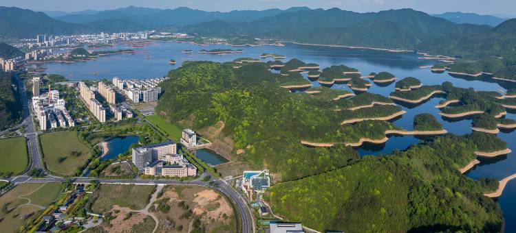 千岛湖畔致格度假村图片