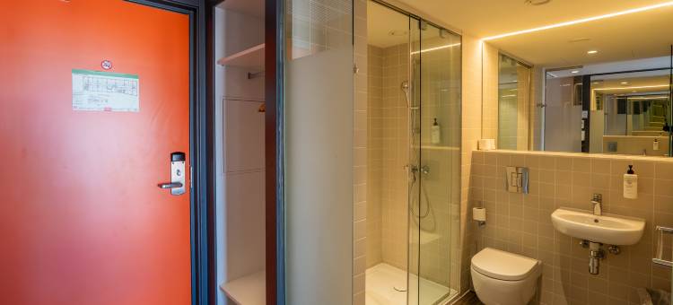 巴塞罗那费拉易捷酒店(easyHotel Barcelona Fira)图片