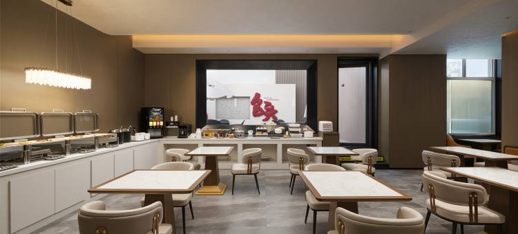 艺龙万国酒店(包头师范学院一机集团店)图片