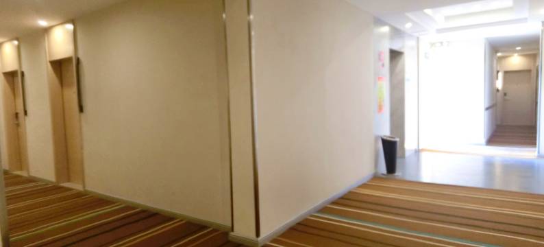 陆川都市万京酒店图片