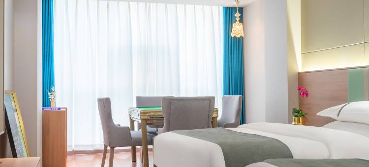 盛景怡家酒店(襄阳新五中吾悦广场店)图片