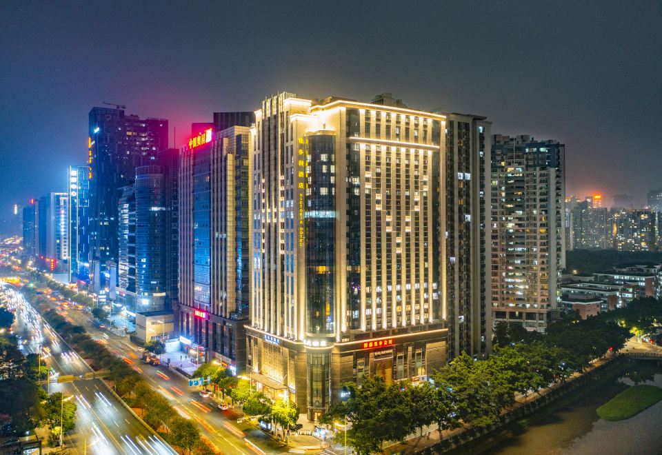 Victoria Hotel Zhujiang New Town GuangzhouHotel Overview