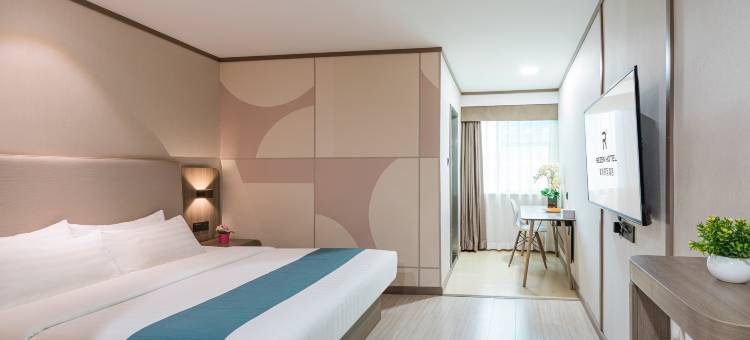 重庆解放碑洪崖洞富悦丽呈酒店图片