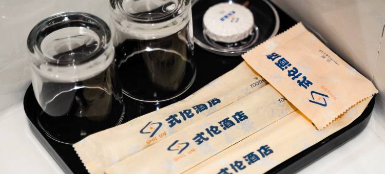 式伦酒店(东莞石排利丰花园店)图片