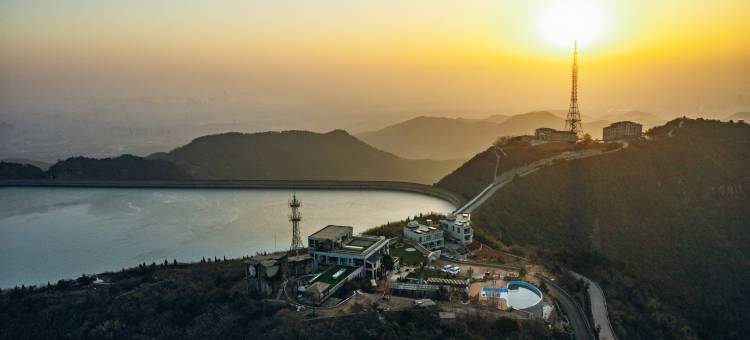 江左凤凰民宿(宜兴铜官山店)图片