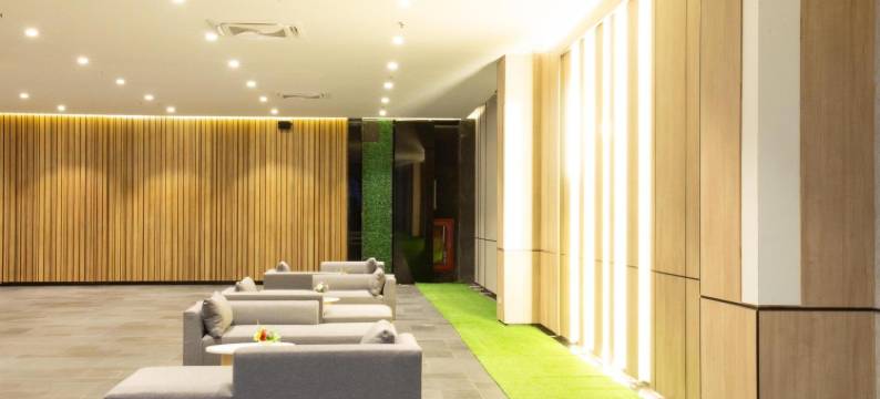 斯里瓦里素萬那普機場飯店(Le Srivaree Suvarnabhumi Airport Hotel)图片