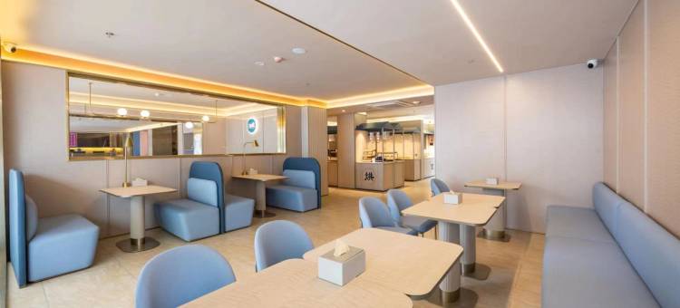 如家睿柏·云酒店(沈阳沈辽路万达广场店)图片