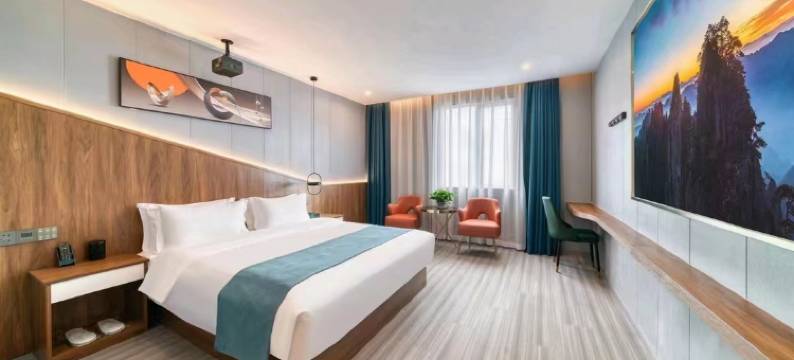 夏朵主题酒店(郑州高坡岩经贸学院店)图片