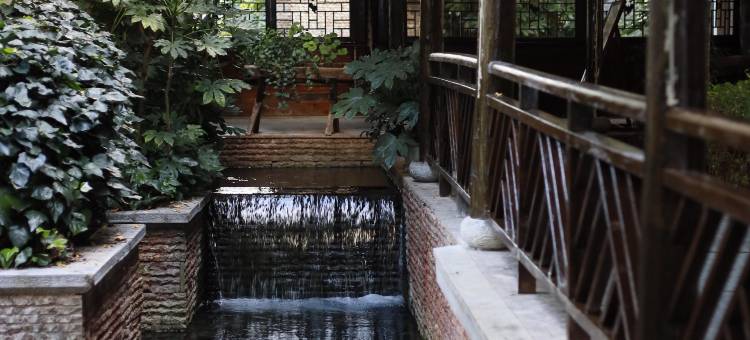 丽江康年丽水阳光酒店图片