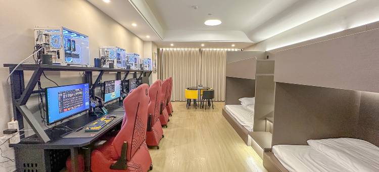 耘奕电竞酒店图片