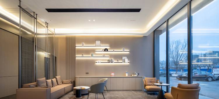 安漫月酒店(沈阳大东区望花地铁站店)图片