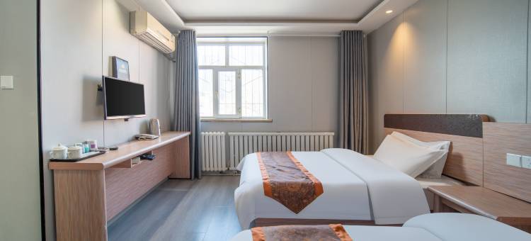 乌鲁木齐金逸豪商务宾馆(花田小镇店)图片