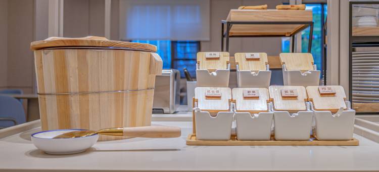 汉庭酒店(昆明火车站国贸中心店)图片