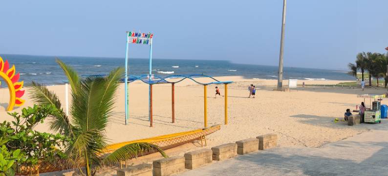 View Nhat le Beach Hotel图片