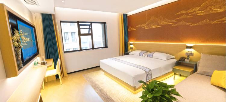 花雨酒店(驻马店高铁西站店)图片