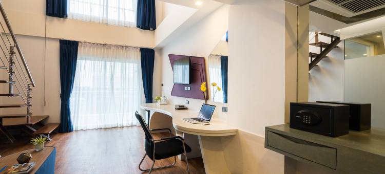 骏成游艇酒店(Blue Boat Hotel JC)图片