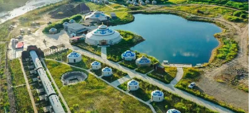 乌兰布统苏木萨林河大营图片