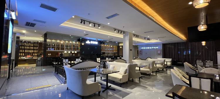 大连瓦房店悦宸酒店图片
