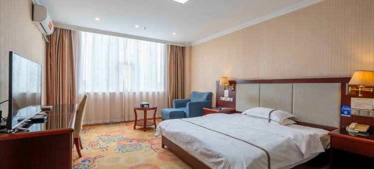 南宁万里商务大酒店(三职高火车站店)图片