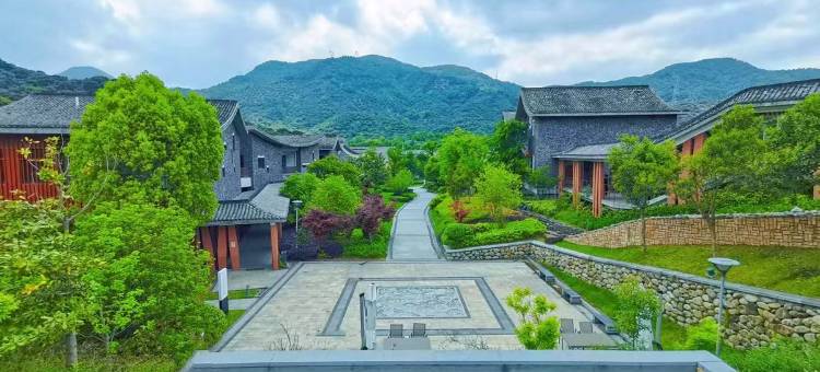 青藤艺宿(余姚阳明西路富巷店)图片