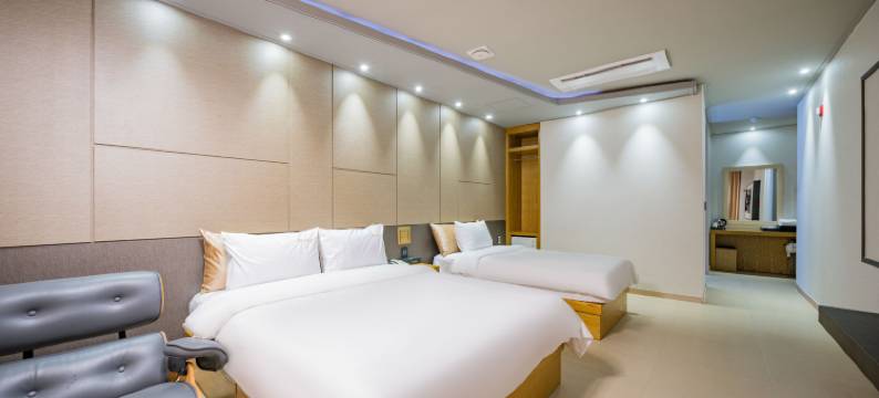 丽水住宿酒店(Yeosu Stay Hotel Business)图片