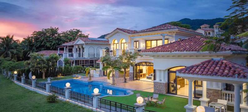 日光月光海边泳池院子(石梅湾店)图片