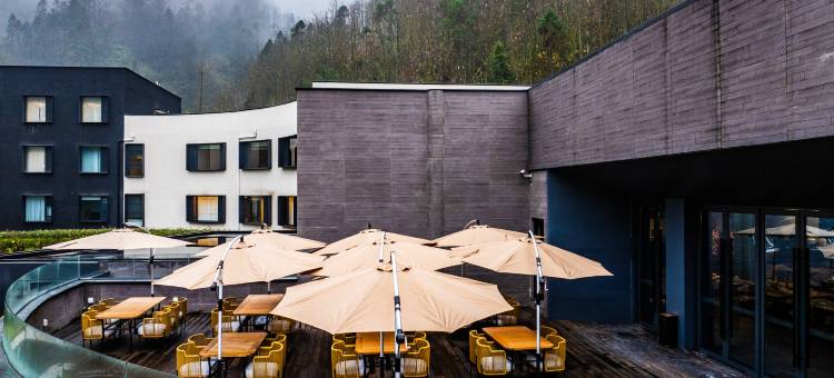 成都大邑西岭雪山和颐至尊酒店图片