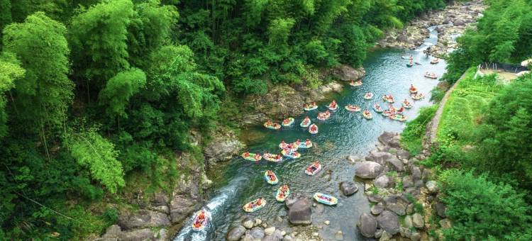 云上草原·陶园栖·Mountain泳池野奢私汤温泉临溪度假美宿图片