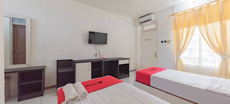 红多兹伊斯兰酒店-肯卡纳塔西马拉雅酒店(RedDoorz Syariah @ Hotel Kencana Tasikmalaya)图片